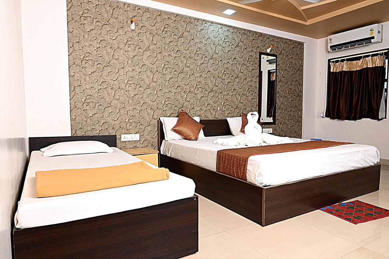 Somnāth Hotel Sukh Sagar מראה חיצוני תמונה